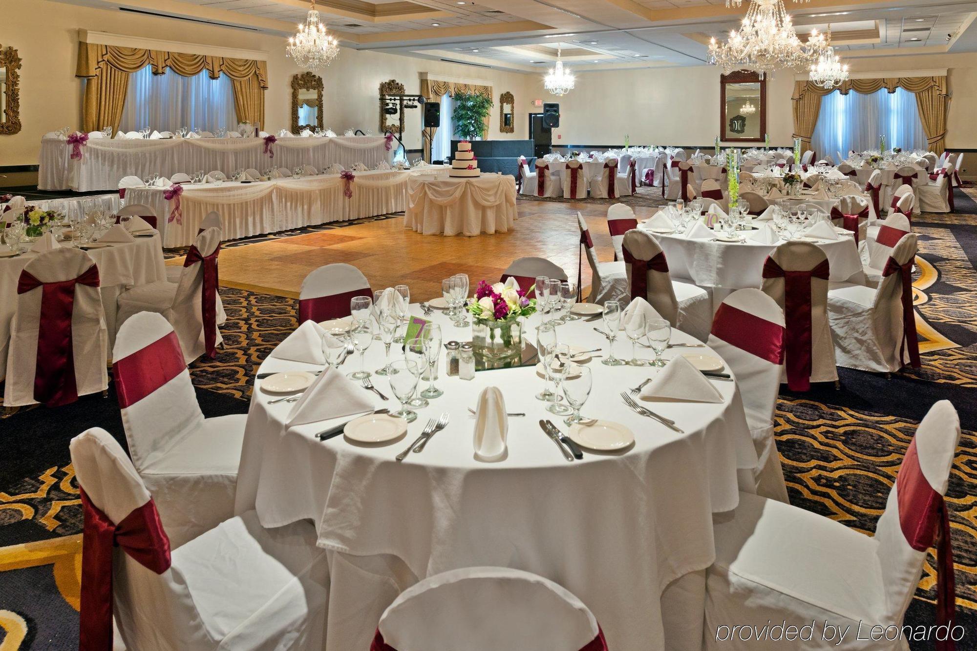 Radisson Hotel & Conference Center Rockford Kemudahan gambar