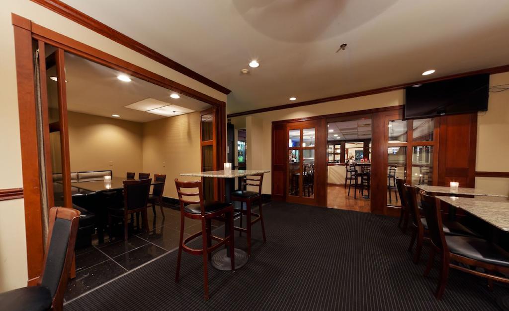 Radisson Hotel & Conference Center Rockford Luaran gambar
