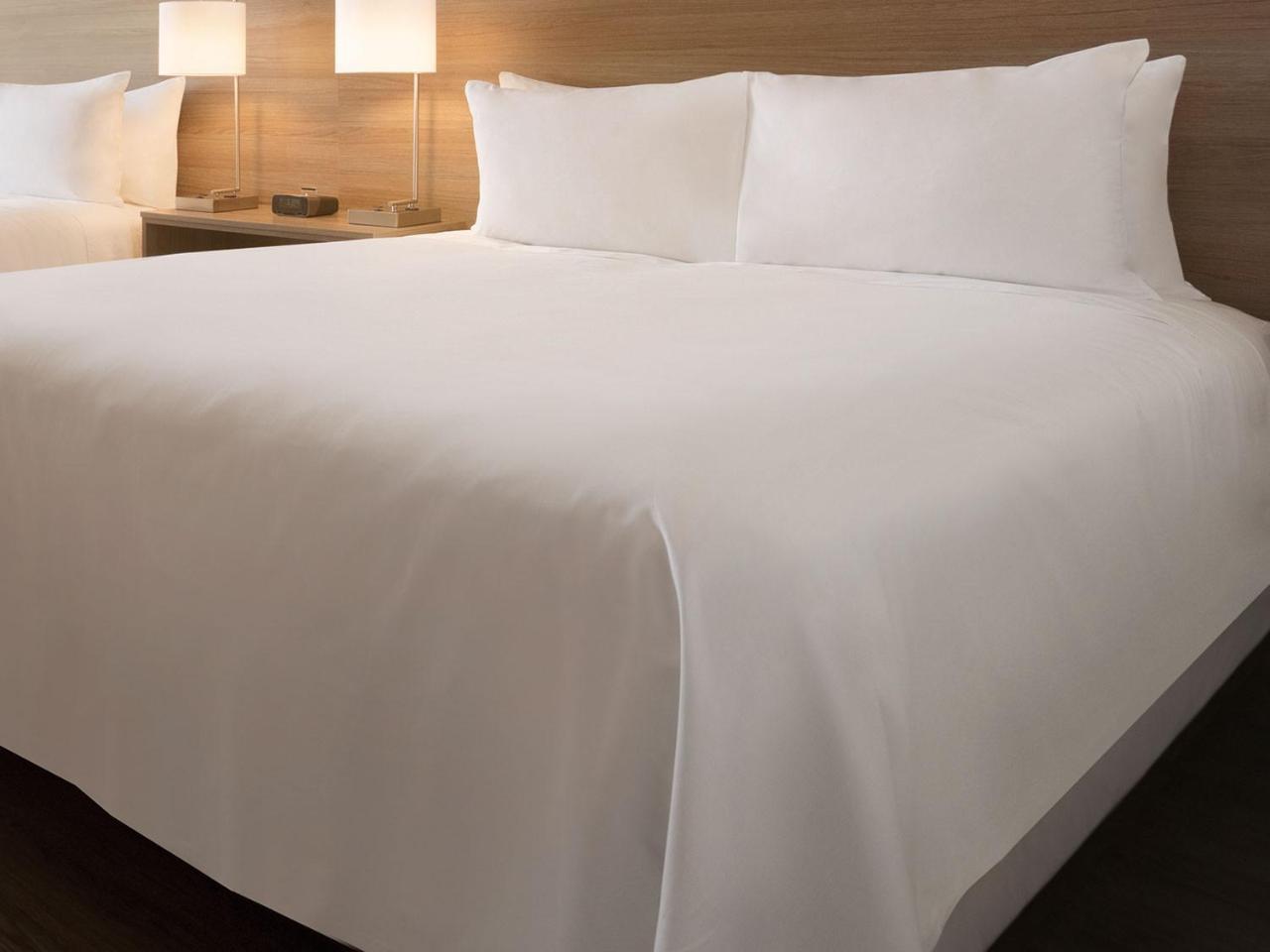 Radisson Hotel & Conference Center Rockford Luaran gambar